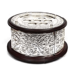 Silver Plated / Wood Kaareh {Holiday-Pesach-Ka’arah Pesach Plates} Manchester Judaica
